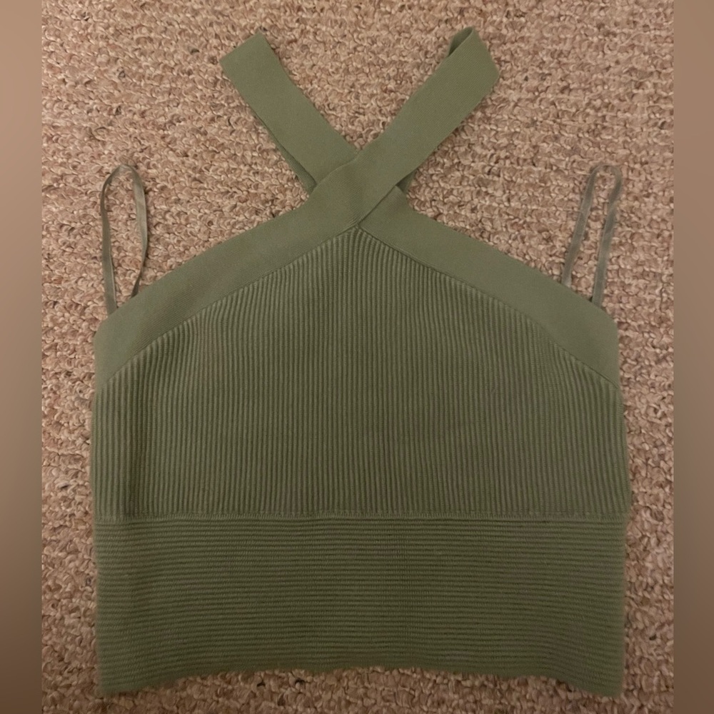 ABERCROMBIE AND FITCH KNIT RIBBED CROSS NECK HALTER TOP
